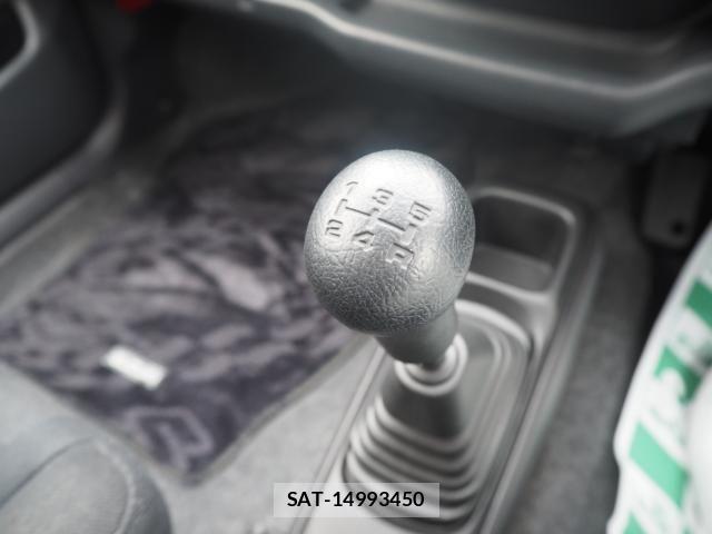 Suzuki KEI 2003-08 6676526-2