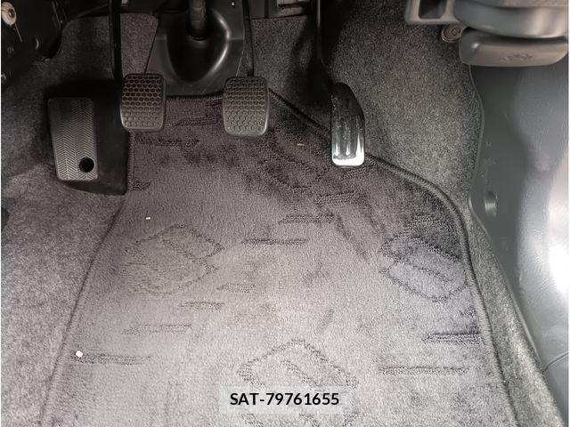Suzuki KEI 2003-02 4594703-9