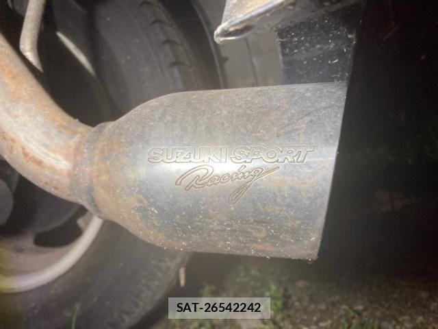 Suzuki KEI 2004-02 8849473-14