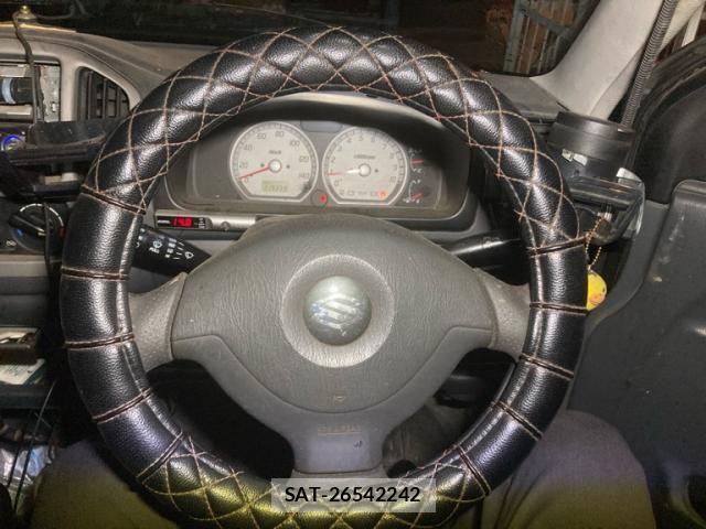 Suzuki KEI 2004-02 8849473-19