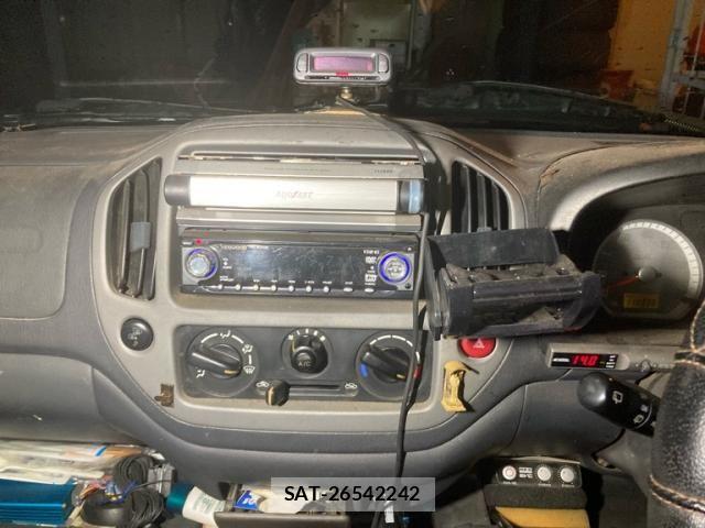 Suzuki KEI 2004-02 8849473-21