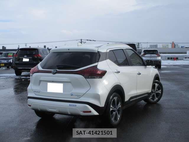 Nissan KICKS 2024-09 743347-1