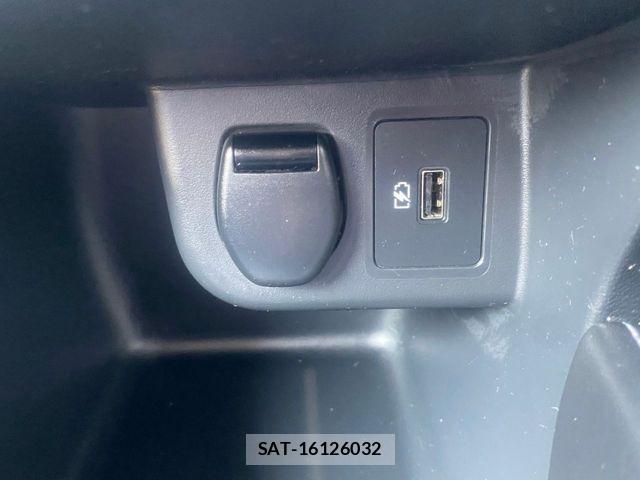 Nissan KICKS 2020-12 1207027-23