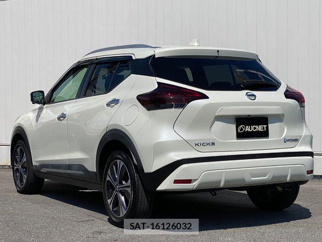 Nissan KICKS 2020-12 1207027-2