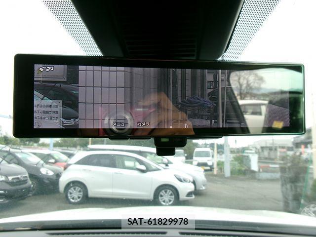 Nissan KICKS 2021-03 1313518-19