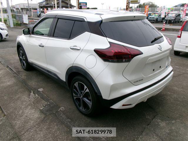 Nissan KICKS 2021-03 1313518-6