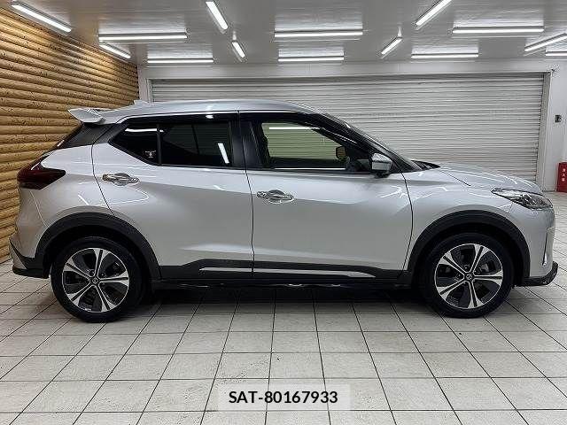 Nissan KICKS 2020-12 1318314-17