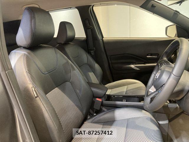 Nissan KICKS 2025-06 1426368-8
