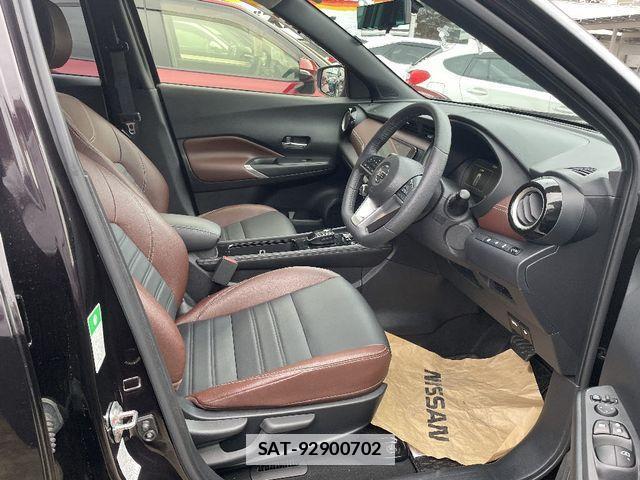 Nissan KICKS 2023-05 1586055-4