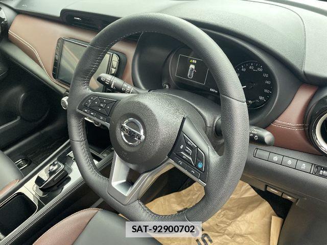 Nissan KICKS 2023-05 1586055-8