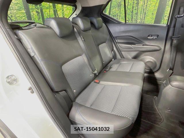 Nissan KICKS 2020-09 2350240-8