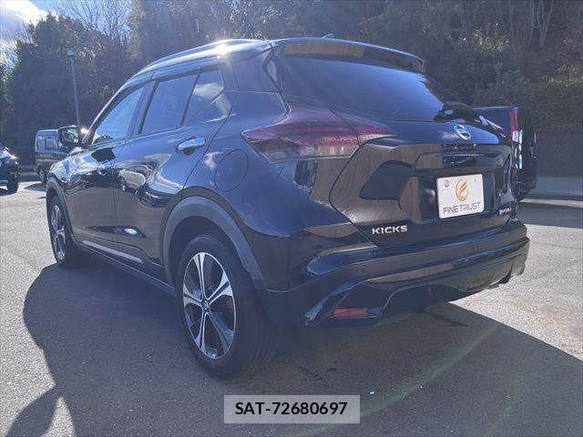 Nissan KICKS 2021-07 2728517-16