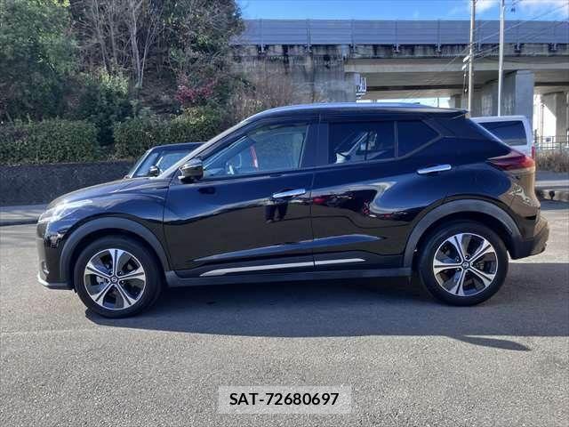 Nissan KICKS 2021-07 2728517-17