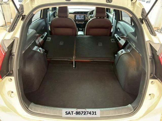 Nissan KICKS 2022-12 3663872-12