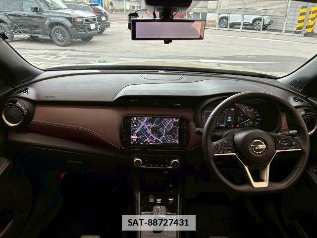 Nissan KICKS 2022-12 3663872-2