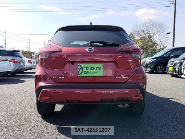 Nissan KICKS 2022-03 3770759-9