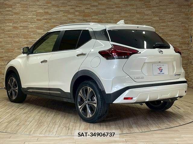 Nissan KICKS 2020-06 4421492-16