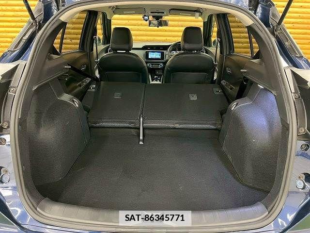 Nissan KICKS 2021-02 4421504-19