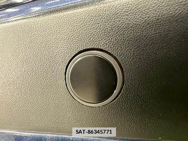 Nissan KICKS 2021-02 4421504-7