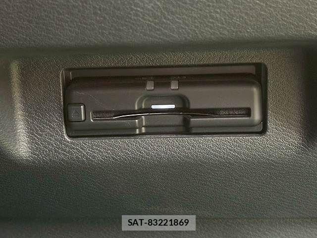 Nissan KICKS 2021-01 4754697-7