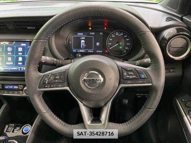 Nissan KICKS 2022-03 4754703-10