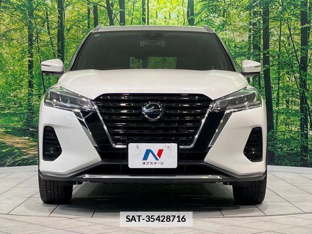 Nissan KICKS 2022-03 4754703-13