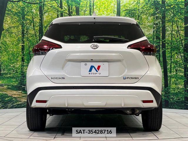 Nissan KICKS 2022-03 4754703-14