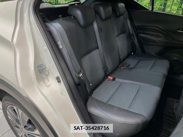Nissan KICKS 2022-03 4754703-8