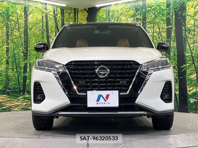 Nissan KICKS 2022-01 4754700-13