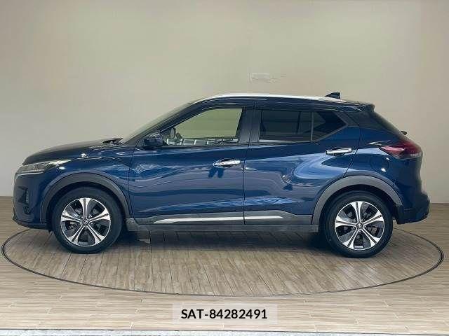 Nissan KICKS 2020-09 6002256-15