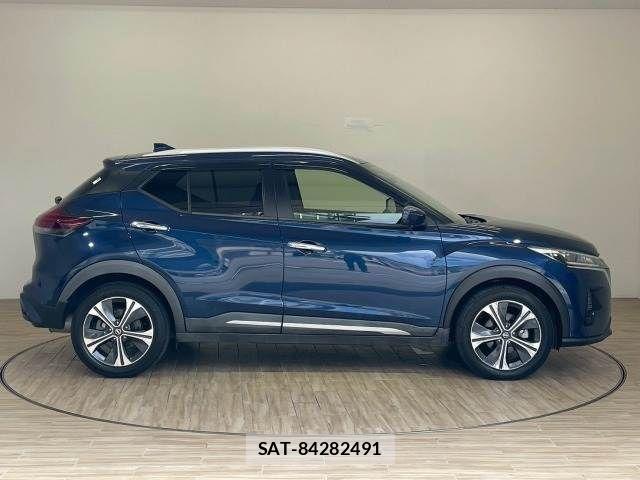 Nissan KICKS 2020-09 6002256-16