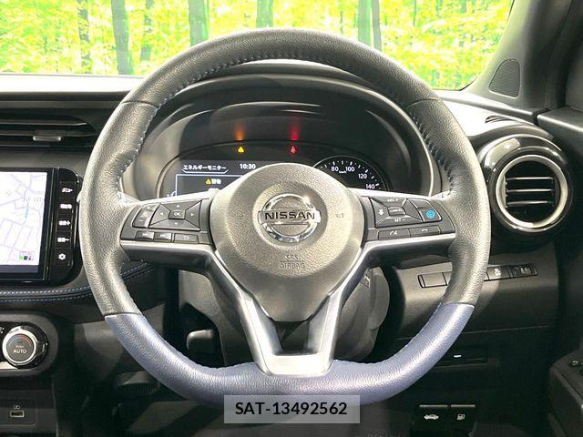 Nissan KICKS 2022-11 6002212-11
