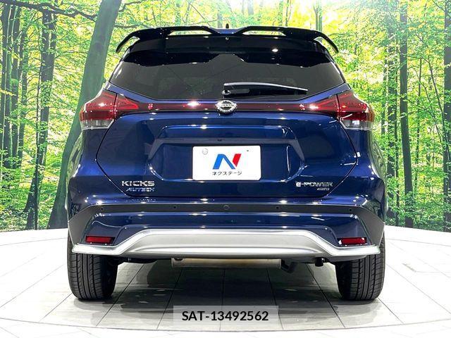 Nissan KICKS 2022-11 6002212-15