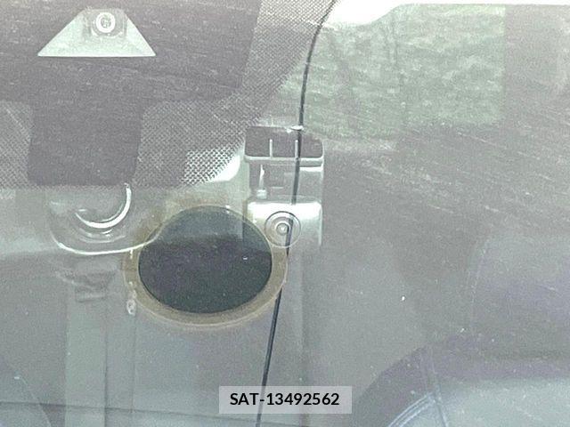Nissan KICKS 2022-11 6002212-7