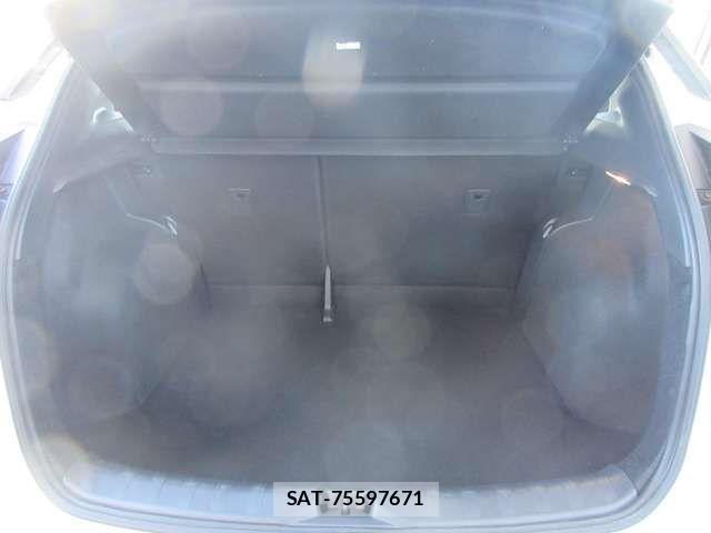 Nissan KICKS 2020-10 6002244-11
