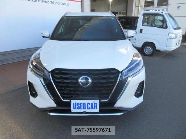 Nissan KICKS 2020-10 6002244-1