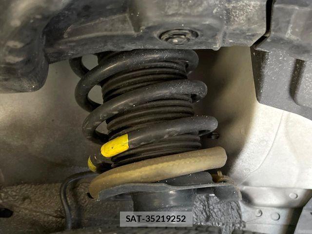 Nissan KICKS 2022-03 6002238-19