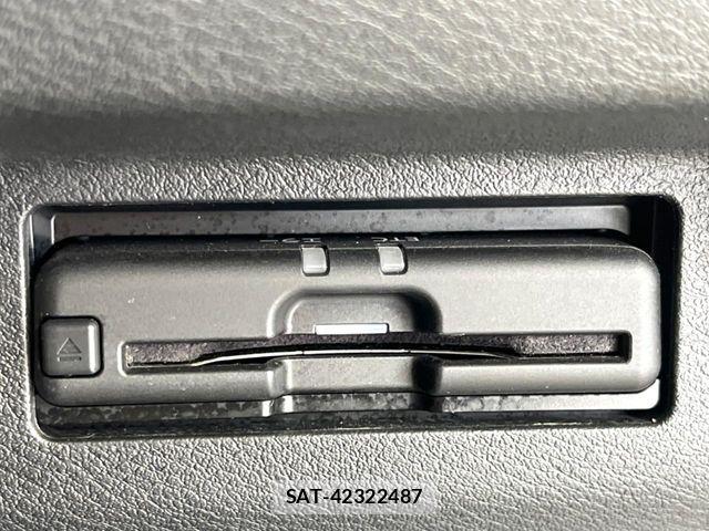 Nissan KICKS 2022-06 6002224-6