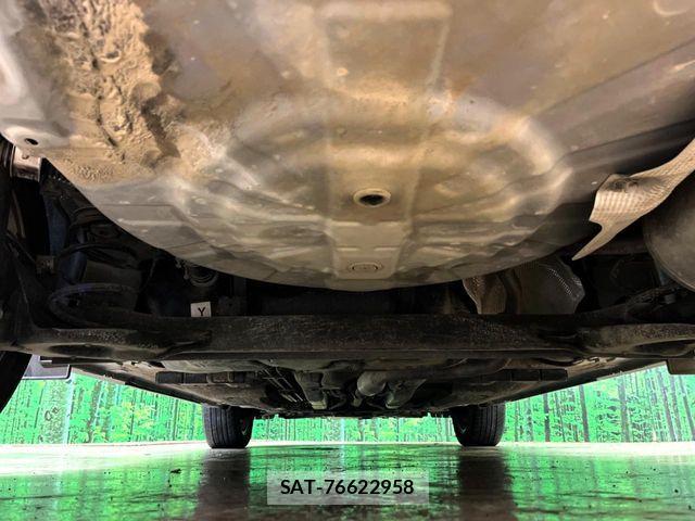 Nissan KICKS 2022-03 6216038-18