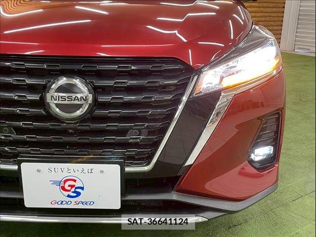 Nissan KICKS 2020-12 6276606-9