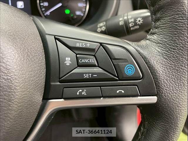 Nissan KICKS 2020-12 6276606-5