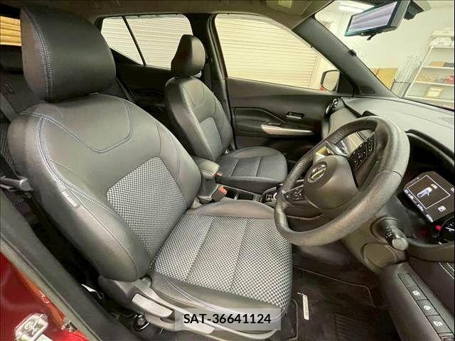 Nissan KICKS 2020-12 6276606-7