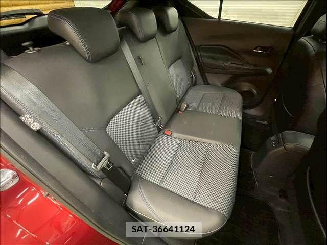 Nissan KICKS 2020-12 6276606-8