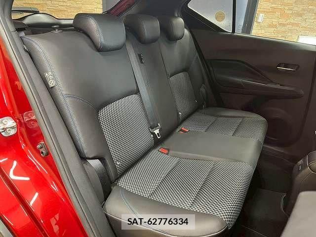 Nissan KICKS 2020-09 6276604-5