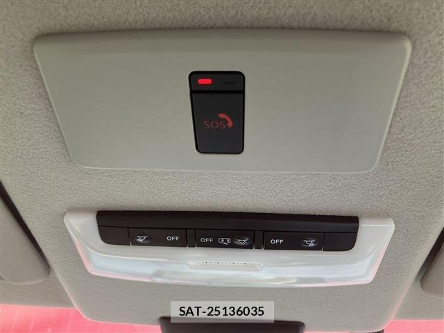 Nissan KICKS 2023-07 6499025-21
