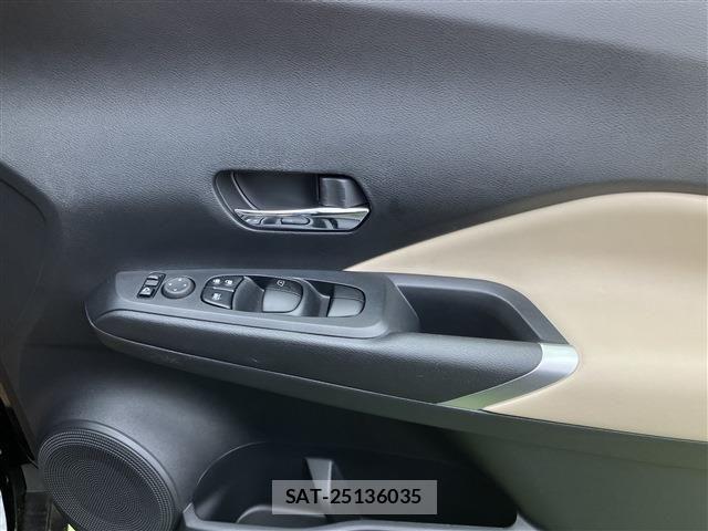 Nissan KICKS 2023-07 6499025-27
