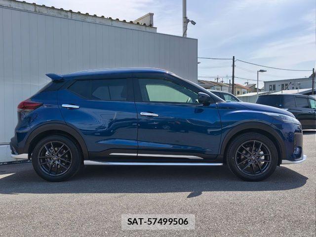 Nissan KICKS 2023-08 6526434-21