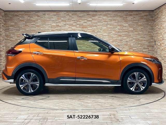 Nissan KICKS 2020-11 6545403-15