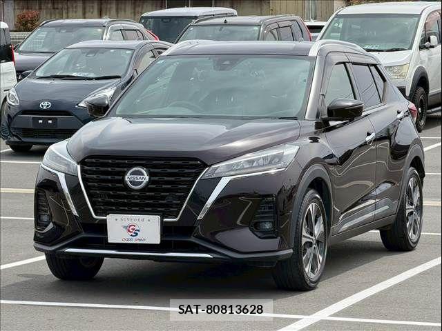 Nissan KICKS 2020-09 6545404-13