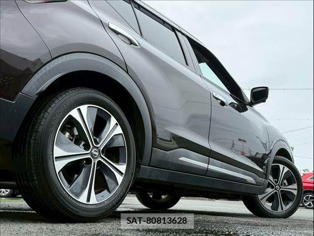 Nissan KICKS 2020-09 6545404-18